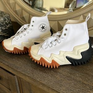 Coverse high top shoe